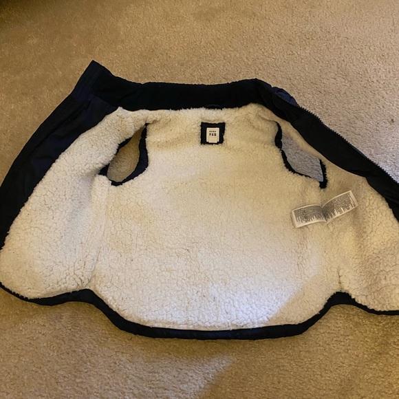 Toddler Boys Baby Gap vest. Blue, size 3T - Picture 2 of 3